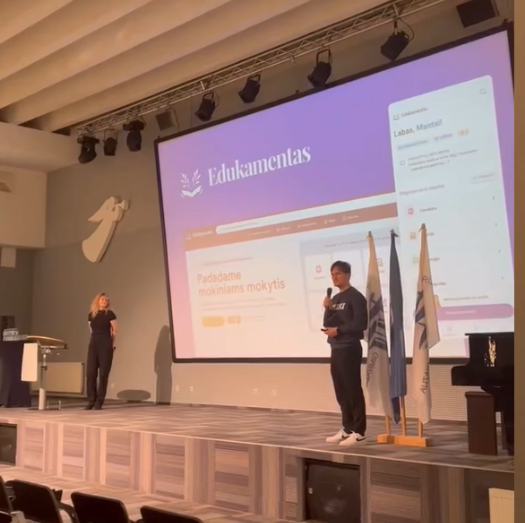 Susitikimas mokykloje