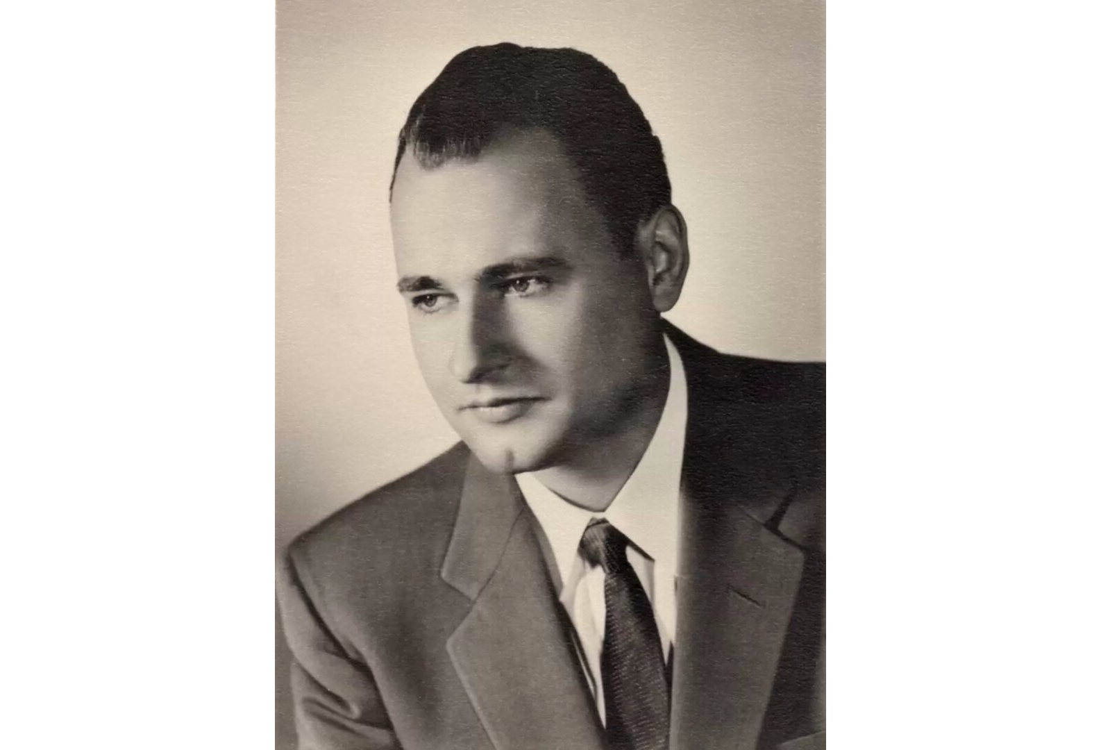 Poezija „Lietuva“