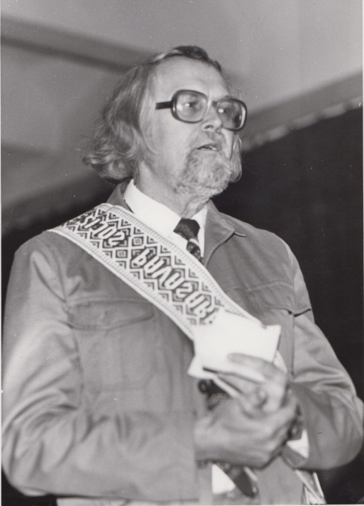 Esė „Papirusai iš mirusiųjų kapų“